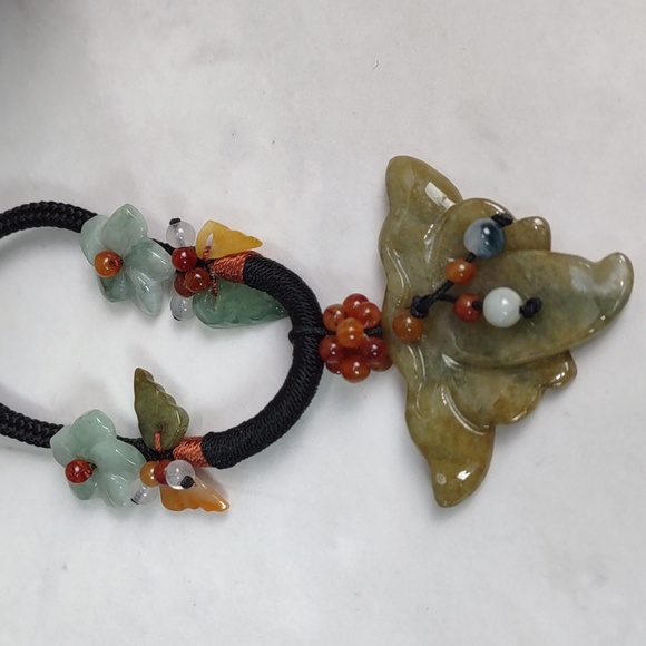 Artisan Crafted Jade Flowers Adjustable Cord Necklace - Picture 6 of 6